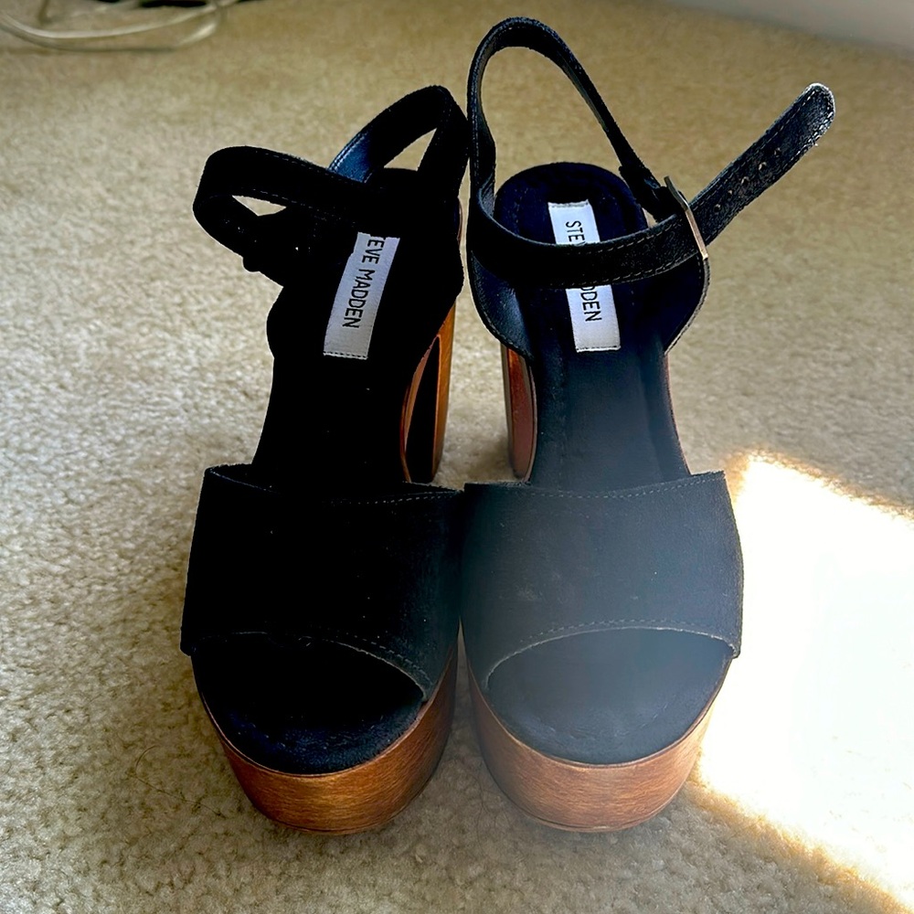 Steve Madden Lulla platforms size 8